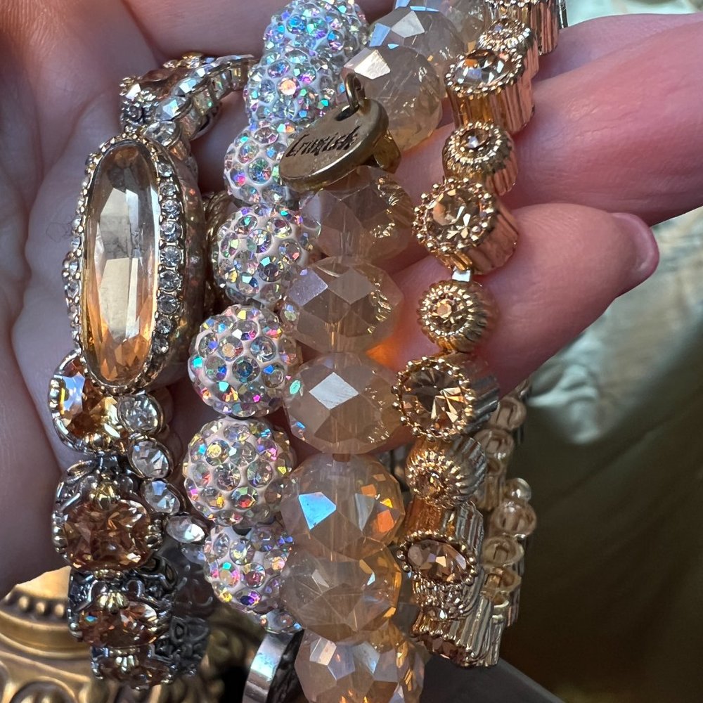 BRACELETS - Picture 5 of 8